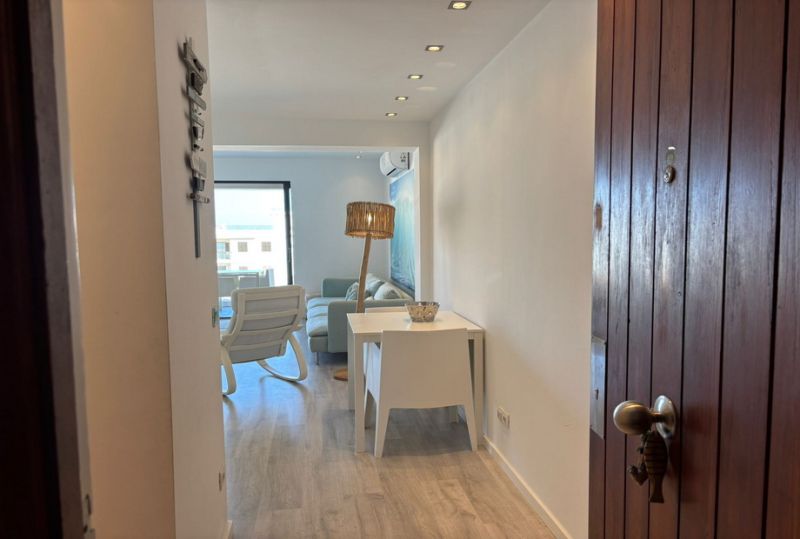 Winter: Modern apartment with partial sea view and AC in Can Picafort -- AP 15 WT