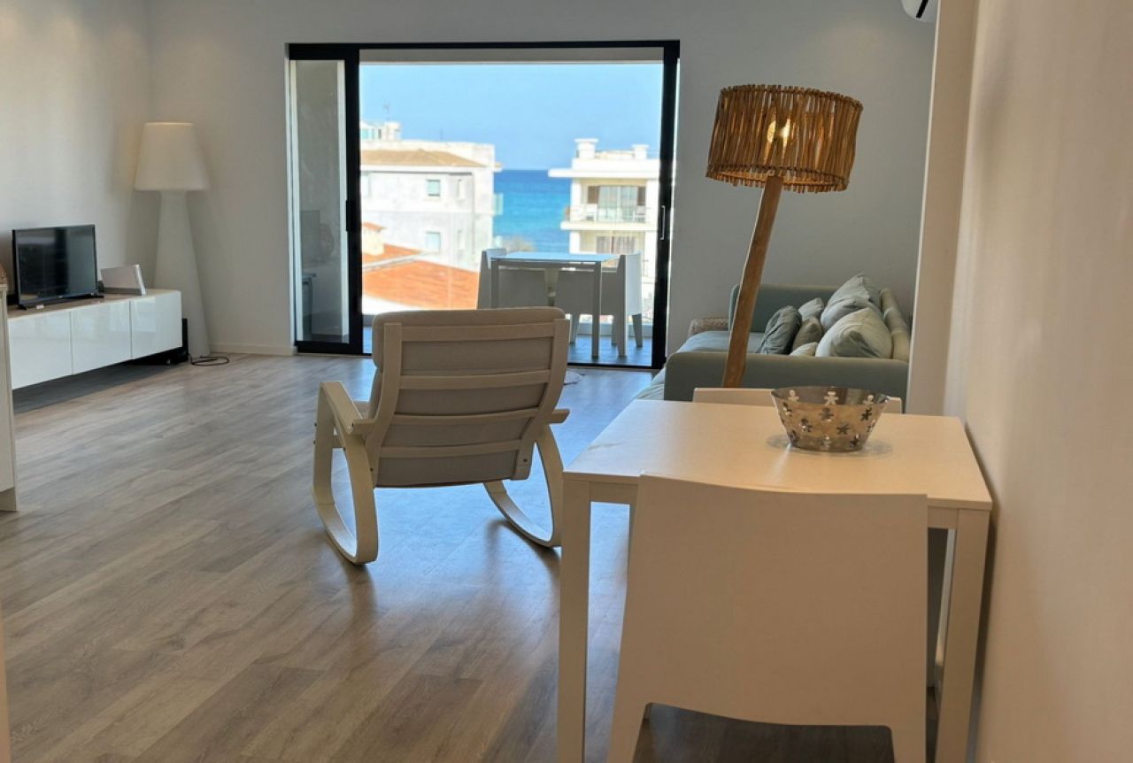 Winter: Modern apartment with partial sea view and AC in Can Picafort -- AP 15 WT