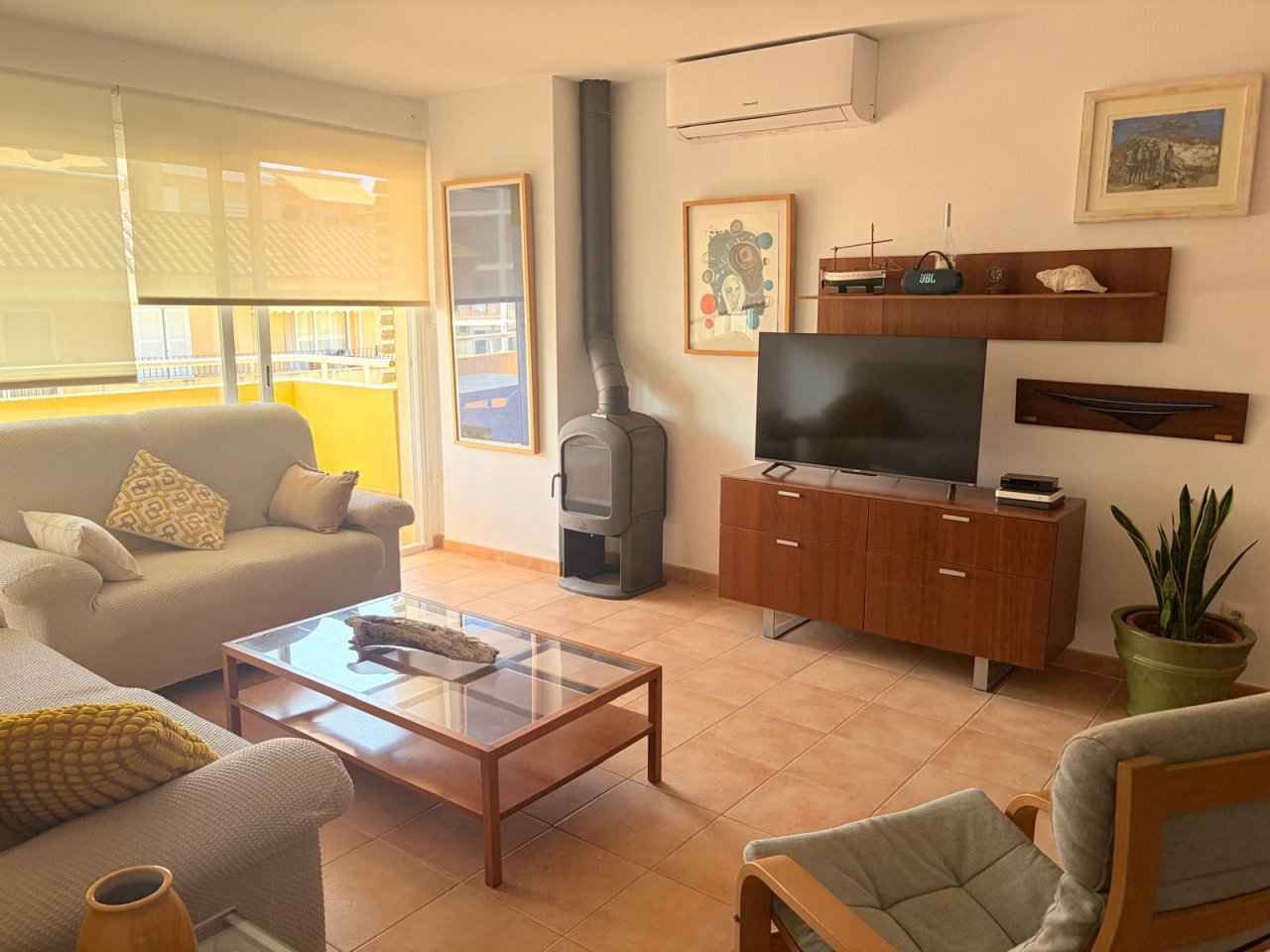 Winter: Nice apartment with AC, fireplace and terraces near the harbour of Colonia St Jordi -- AP 107 WT