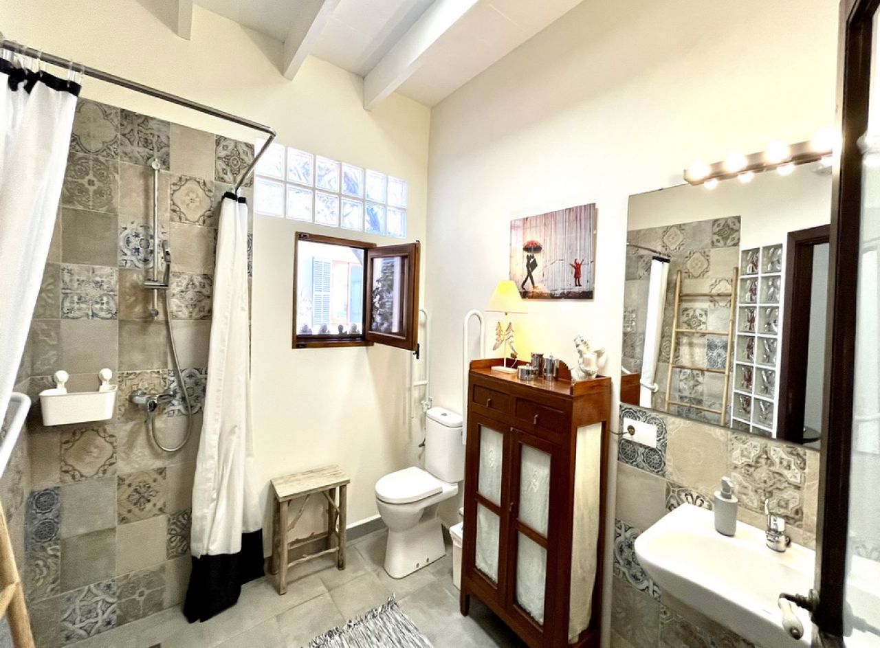 WINTER: Ground floor village house with courtyard near the harbour of Colonia St Jordi -- DH 01 WT