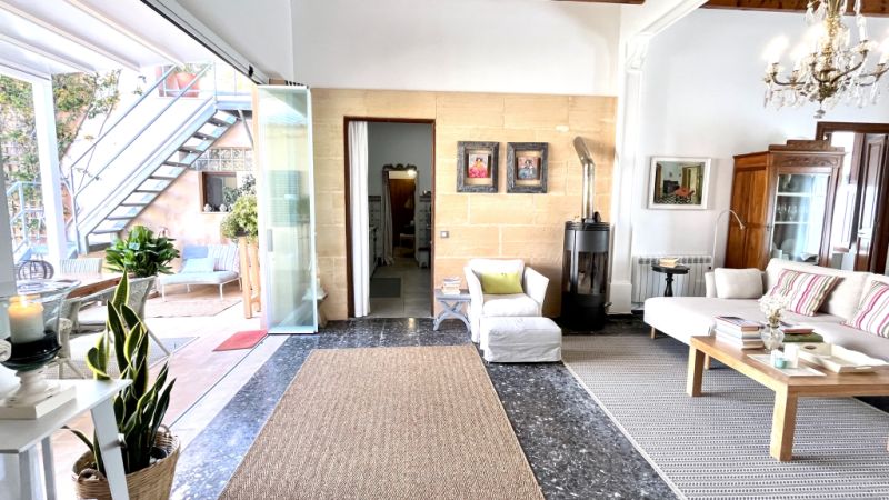 WINTER: Ground floor village house with courtyard near the harbour of Colonia St Jordi -- DH 01 WT