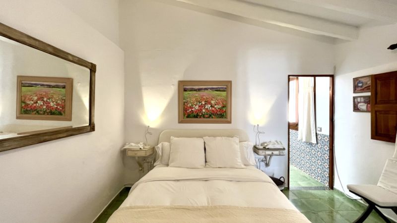 WINTER: Ground floor village house with courtyard near the harbour of Colonia St Jordi -- DH 01 WT