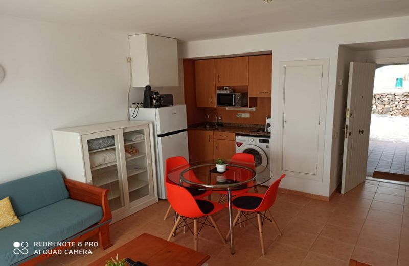 Winter: Parterreapartment mit Terrasse in ruhiger Lage von Cala Dor-- AP 14 WT