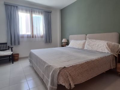 Invierno: Piso en planta baja en el puerto de Colonia St Jordi -- AP 37 WT