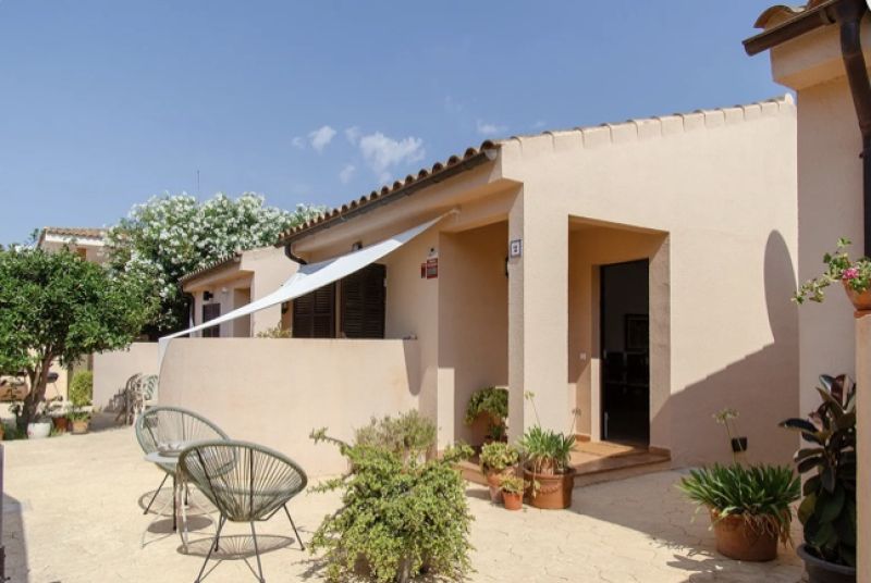 WINTER: Reihenhaus mit Gemeinschaftspool, Pellet und AC in Cala Mandia -- CH 26 WT