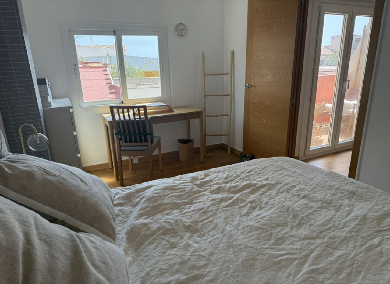 Invierno: Apartamento reformado con suelo radiante + balcón en Portixol-Palma -- AP 33 WT
