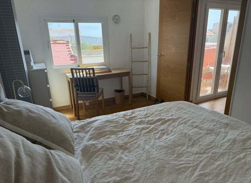 Invierno: Apartamento reformado con suelo radiante + balcón en Portixol-Palma -- AP 33 WT