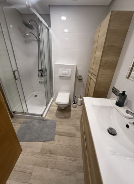 Invierno: Apartamento reformado con suelo radiante + balcón en Portixol-Palma -- AP 33 WT