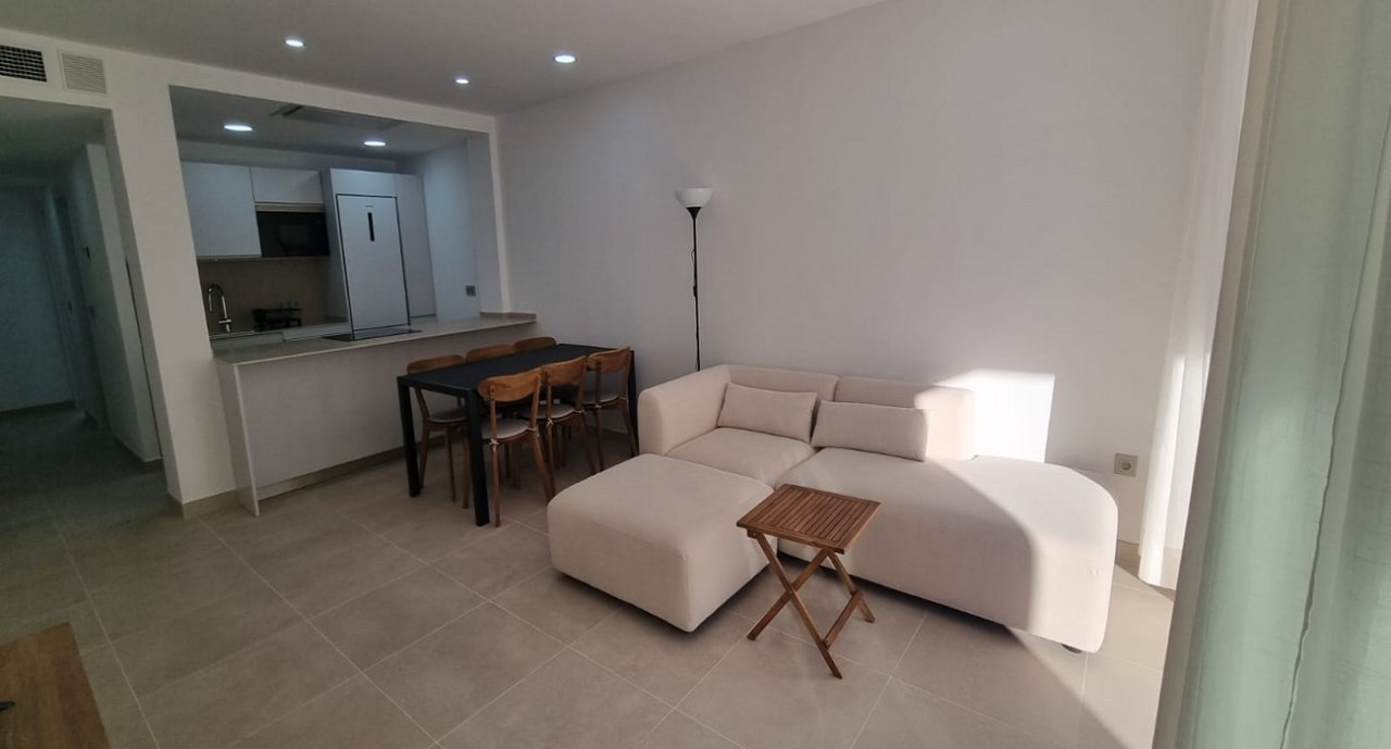 Alquiler de invierno/temporada: Apartamento moderno con aerotermia cerca del puerto de Colonia St Jordi -- AP 35