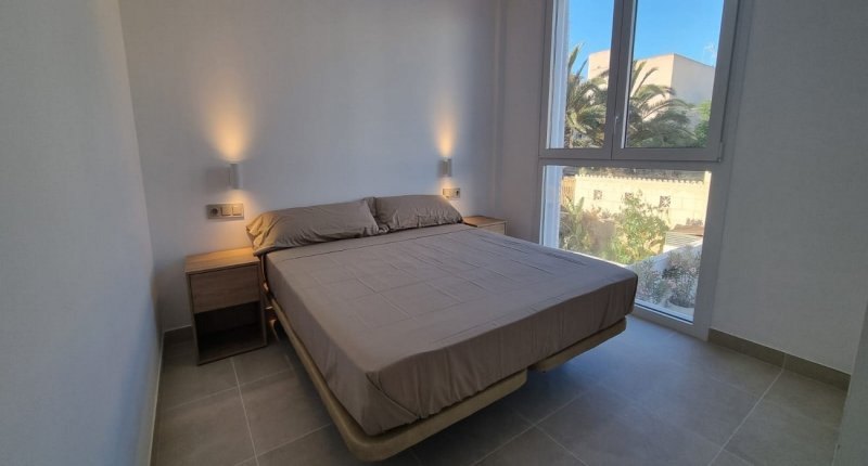 Invierno / Alquiler de temporada: Apartamento moderno con aerotermia cerca del puerto de Colonia St Jordi -- AP 35