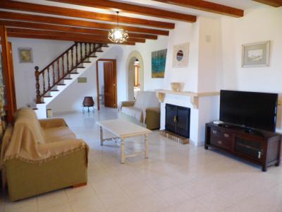 WInter: Beautiful finca with heating and sea views at S Horta --- F 12 WT