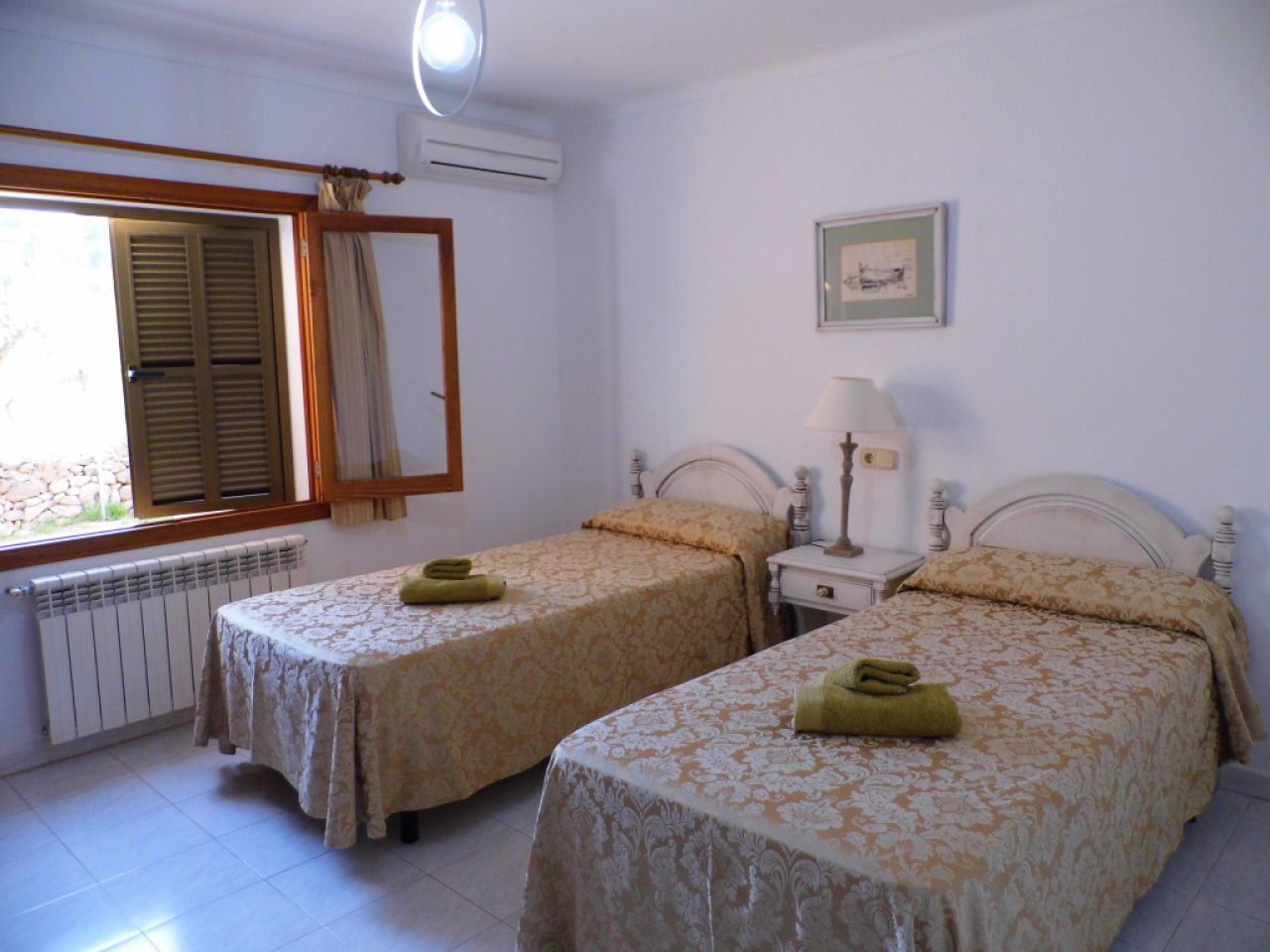 WInter: Beautiful finca with heating and sea views at S Horta --- F 12 WT