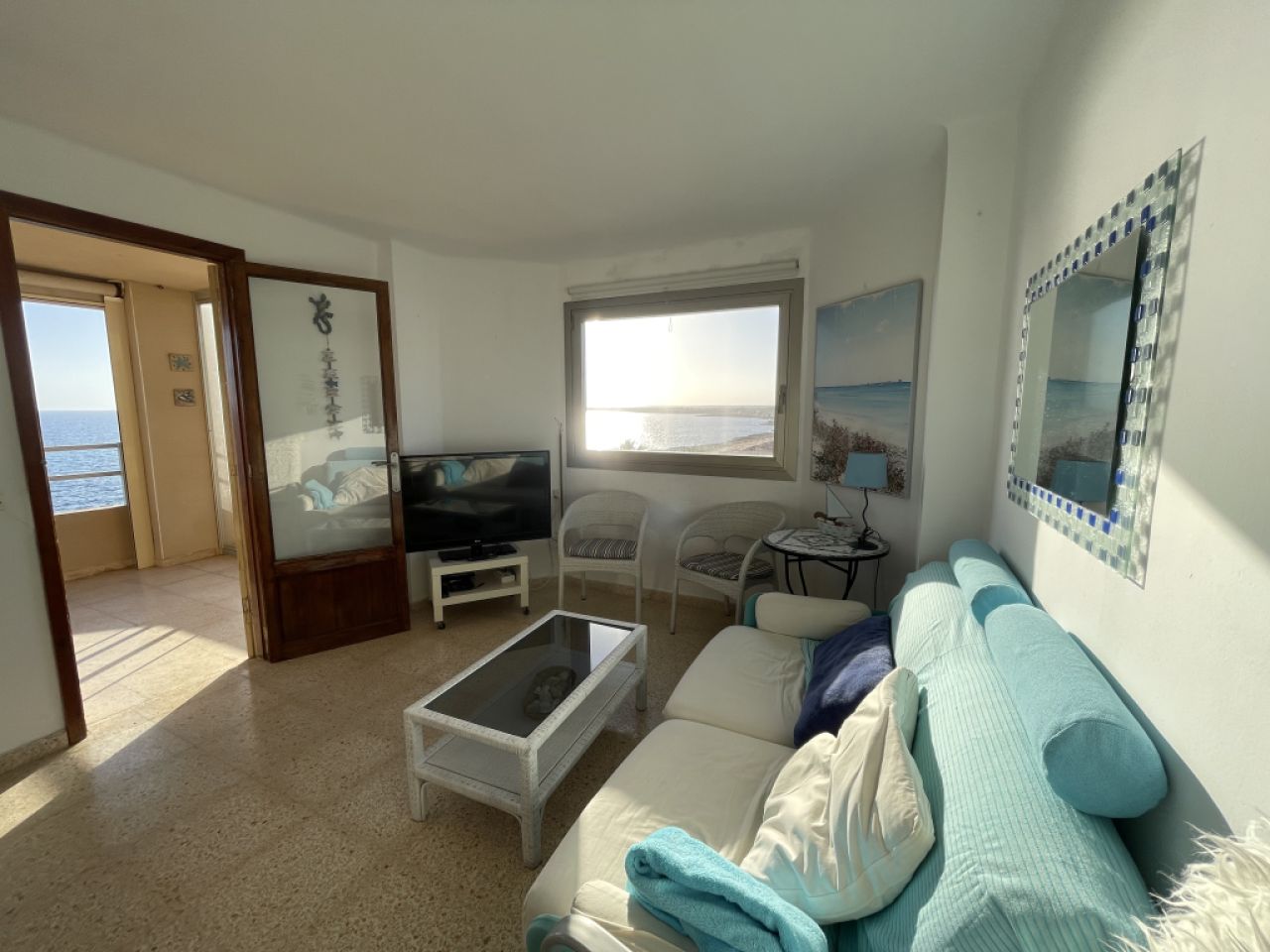 Winter: Sonniges Apartment mit Terrasse in 1. Linie von Sa Rapita -- AP 06 WT