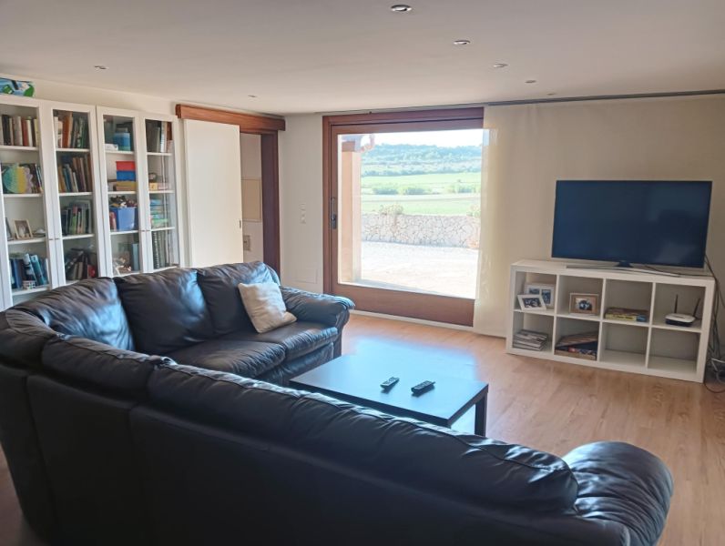 WINTER 27/28: Charming Finca with Beautiful Garden and Heating near Sant Llorenç