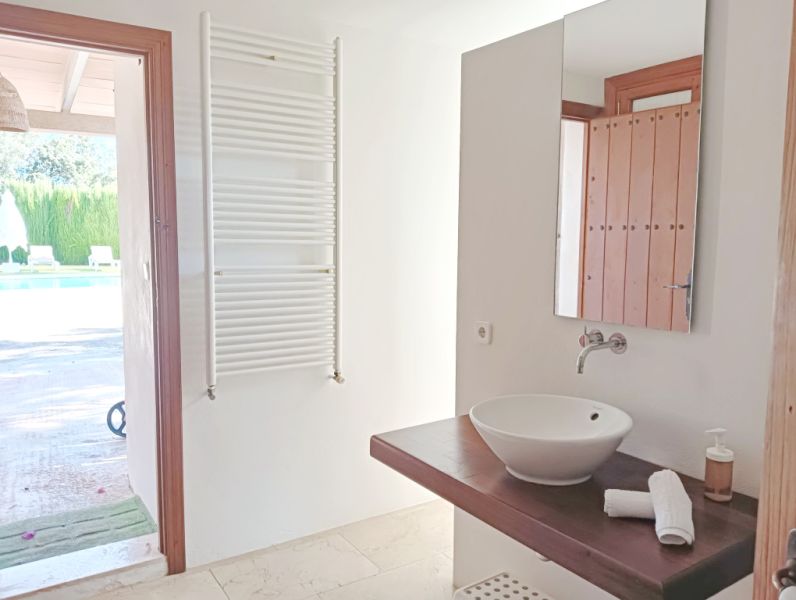 WINTER 27/28: Charming Finca with Beautiful Garden and Heating near Sant Llorenç