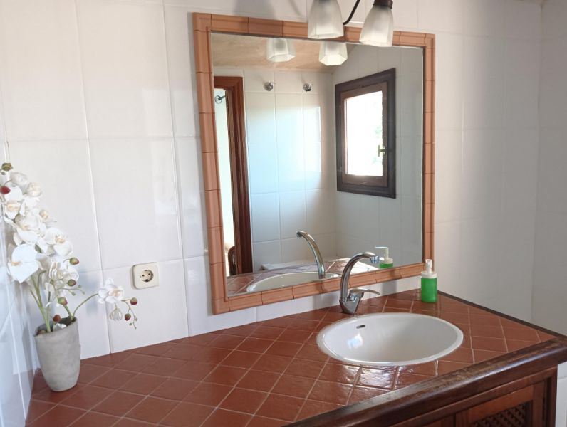 WINTER 27/28: Charming Finca with Beautiful Garden and Heating near Sant Llorenç