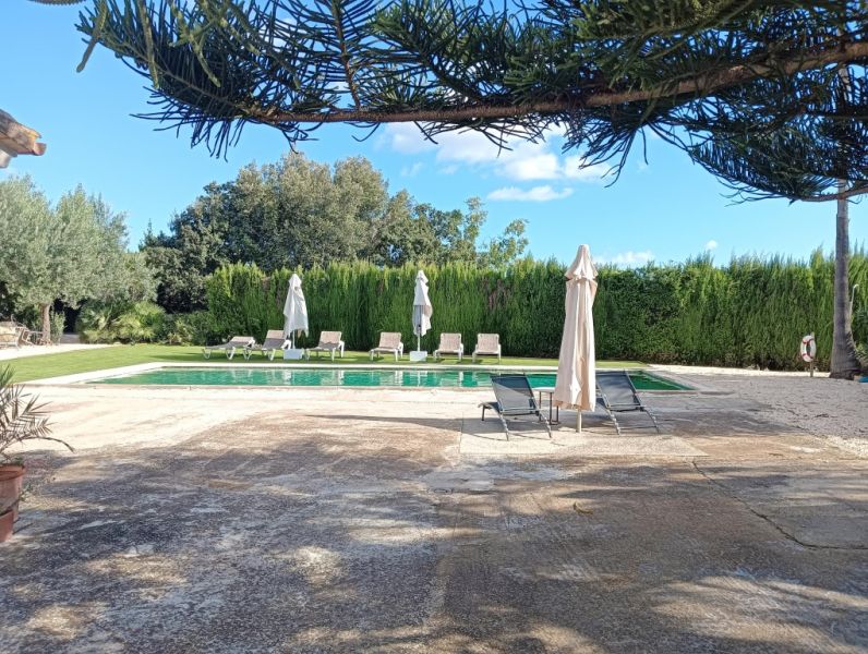 WINTER 27/28: Charming Finca with Beautiful Garden and Heating near Sant Llorenç