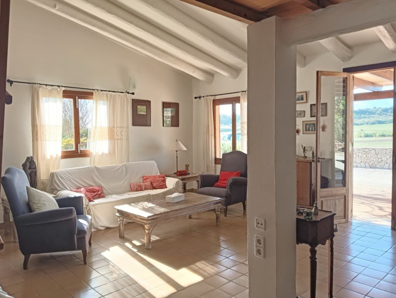 WINTER 27/28: Charming Finca with Beautiful Garden and Heating near Sant Llorenç