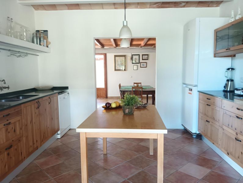 WINTER 27/28: Charming Finca with Beautiful Garden and Heating near Sant Llorenç