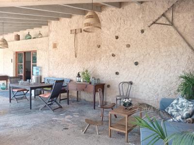 WINTER 27/28: Charming Finca with Beautiful Garden and Heating near Sant Llorenç