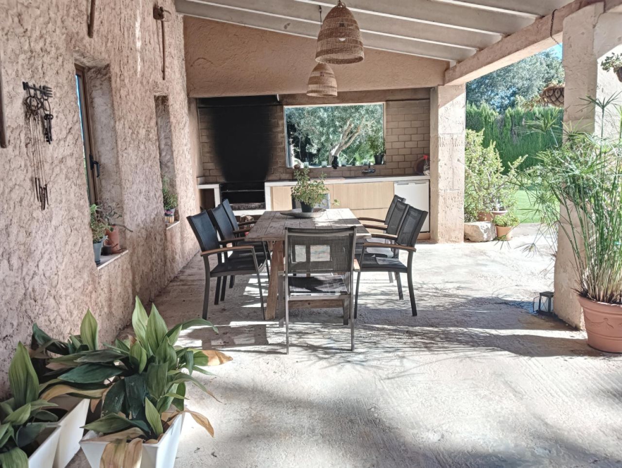 WINTER 27/28: Charming Finca with Beautiful Garden and Heating near Sant Llorenç