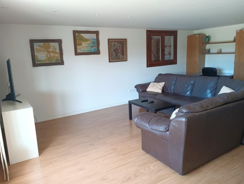 WINTER 27/28: Charming Finca with Beautiful Garden and Heating near Sant Llorenç