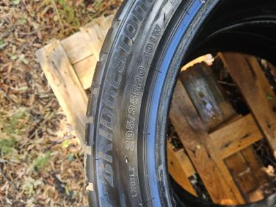Winter tyres as good as new