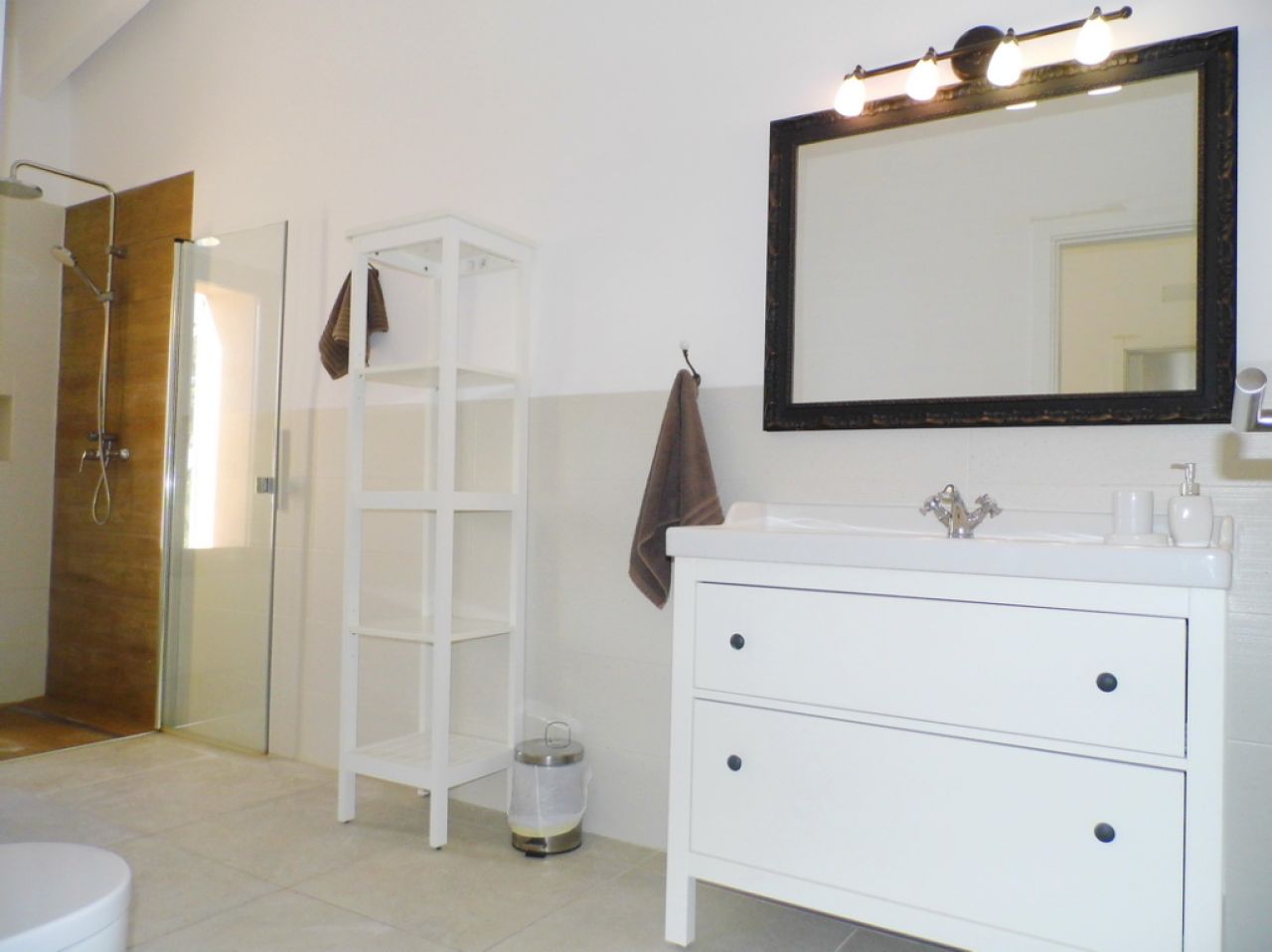 TEMPORADA DE INVIERNO 24/ 25: Finca de una sola planta y de última generación cerca de Manacor --- F