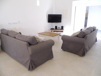 TEMPORADA DE INVIERNO 24/ 25: Finca de una sola planta y de última generación cerca de Manacor --- F