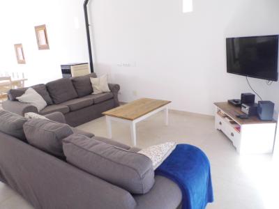 TEMPORADA DE INVIERNO 24/ 25: Finca de una sola planta y de última generación cerca de Manacor --- F