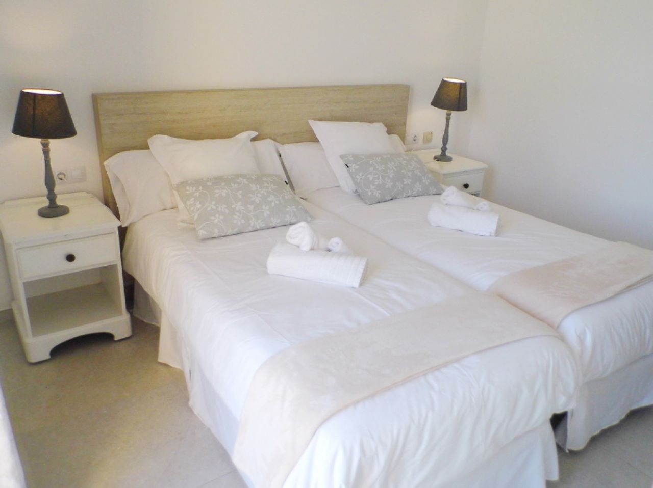 TEMPORADA DE INVIERNO 24/ 25: Finca de una sola planta y de última generación cerca de Manacor --- F