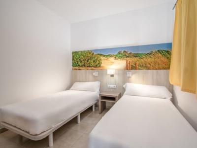 WINTERSAISON: Moderne, helle Apts mit Terrassen in Colonia St Jordi-- AP 16 WT