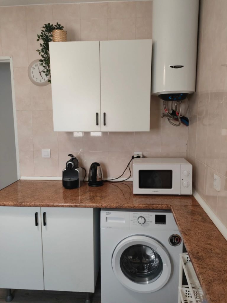 Wintersaison: Modernisiertes Apartment in 1. Line der Küste von  Cala Morlanda -- AP 09 WT