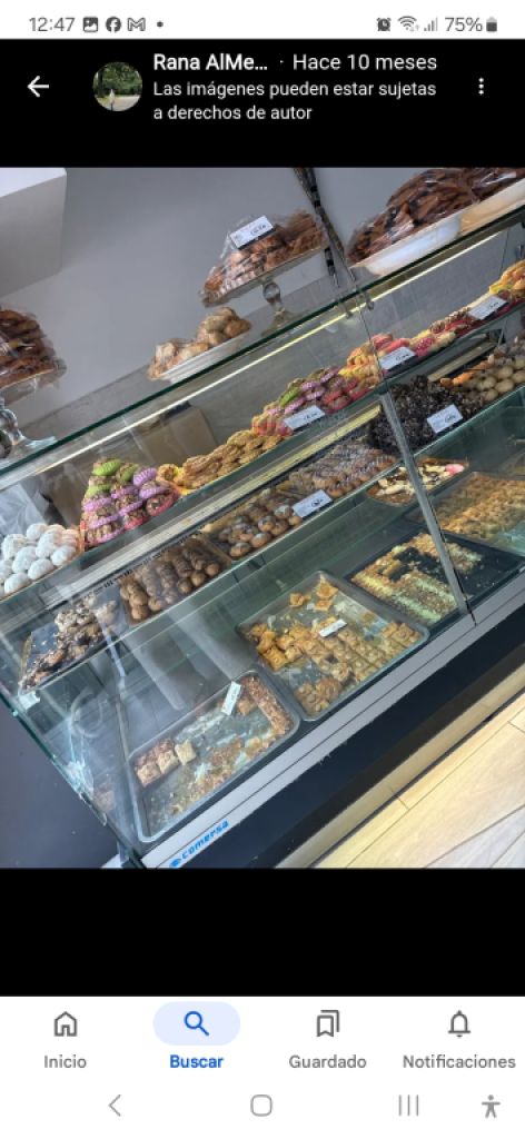 We offer food service