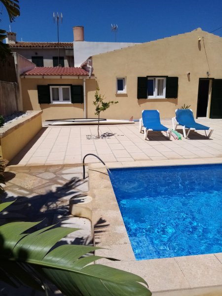 Wohnen direkt am Meer  - Modernes Haus mit Pool und Gästeapartment
