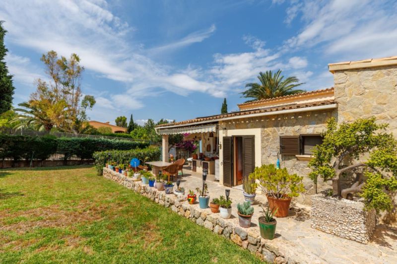 Wohnhaus mit Gästeapartment in Bonaire Alcudia