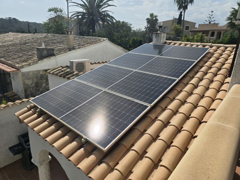 Residential gem with panoramic view