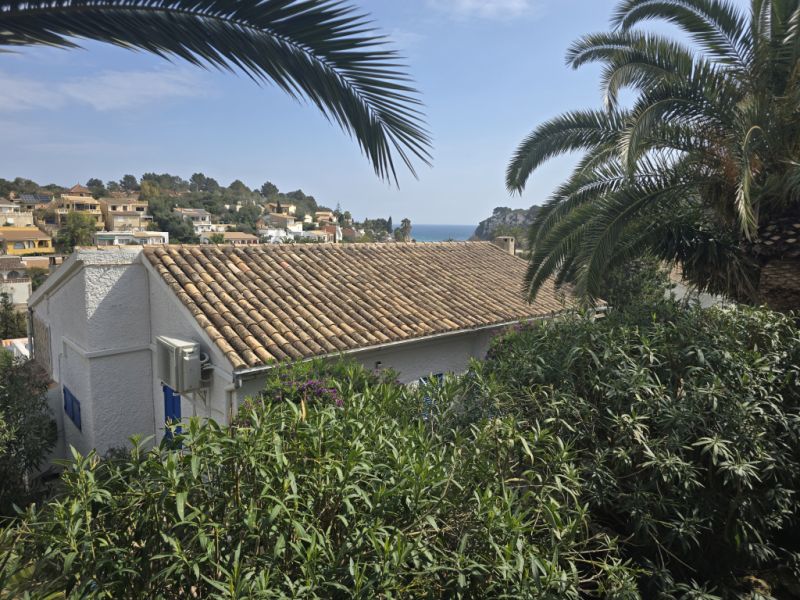 Residential gem with panoramic view