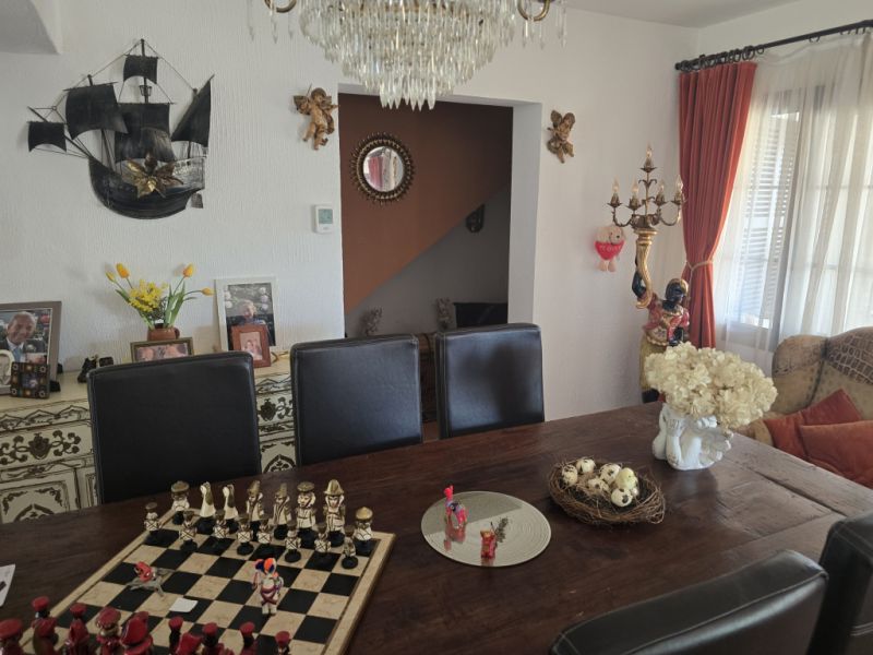 Residential gem with panoramic view