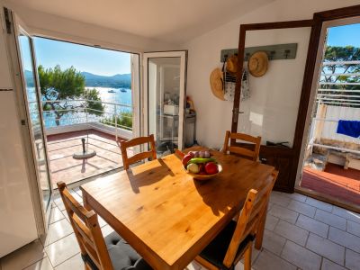 WOHNUNG DIREKT AM MEER IN PORTOCOLOM