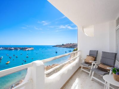 Wohnung in erster Meereslinie in Port Adriano zur Miete oder zum Kauf