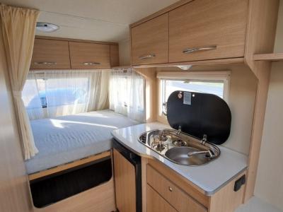 Wohnwagen Tiny House Sunlight, C. 44