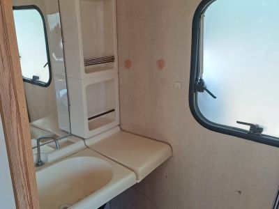 Wohnwagen zu verkaufen