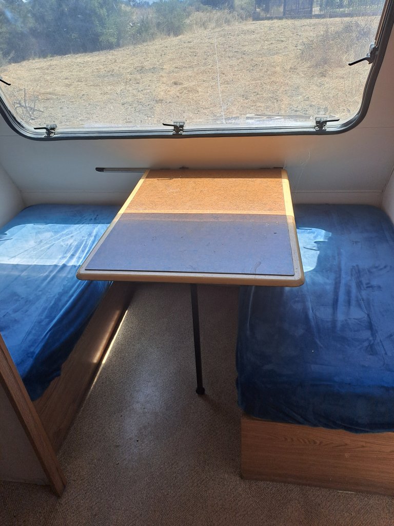 Wohnwagen zu verkaufen
