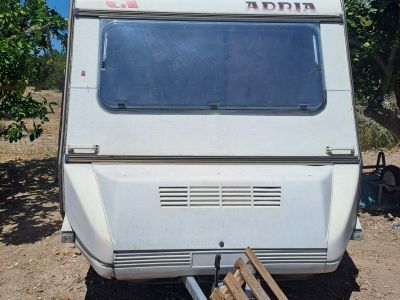Wohnwagen zu verkaufen