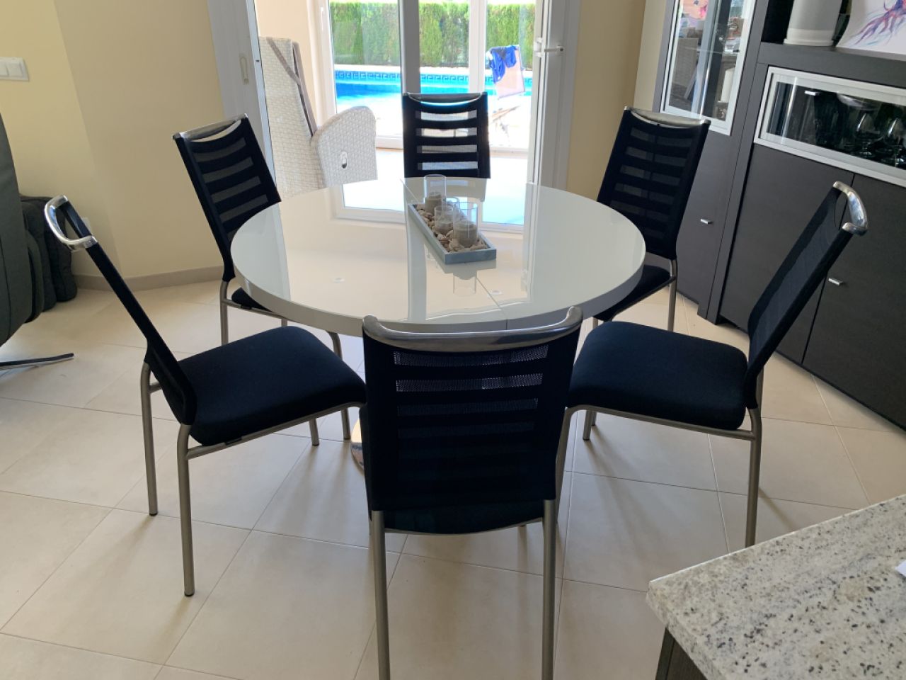 Living room, Dining room