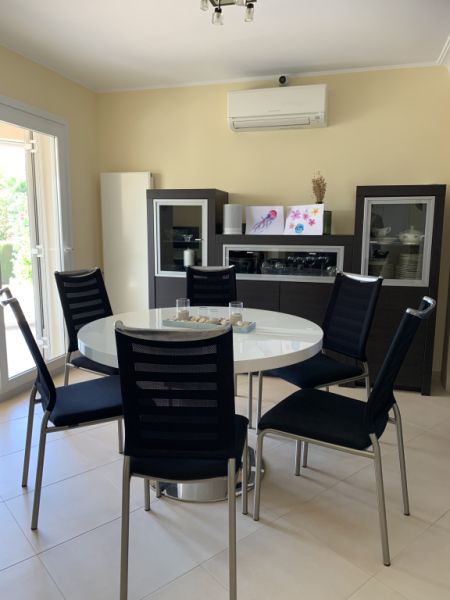 Living room, Dining room