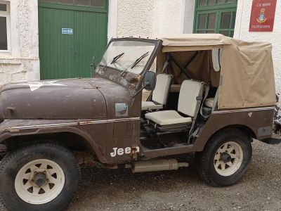 Wrangler CJ5 Geländewagen Jeep Oldtimer Cabrio
