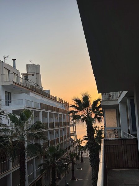 !! Beautiful 3-room apartment in top beach location for rent !!