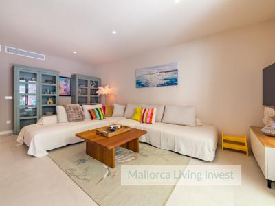 Wunderschöne Erdgeschosswohnung mit Terrasse und Stellplatz in Valldemossa